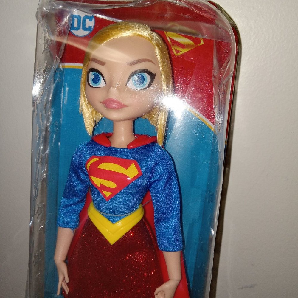 DC Super Hero girls: Super Girl